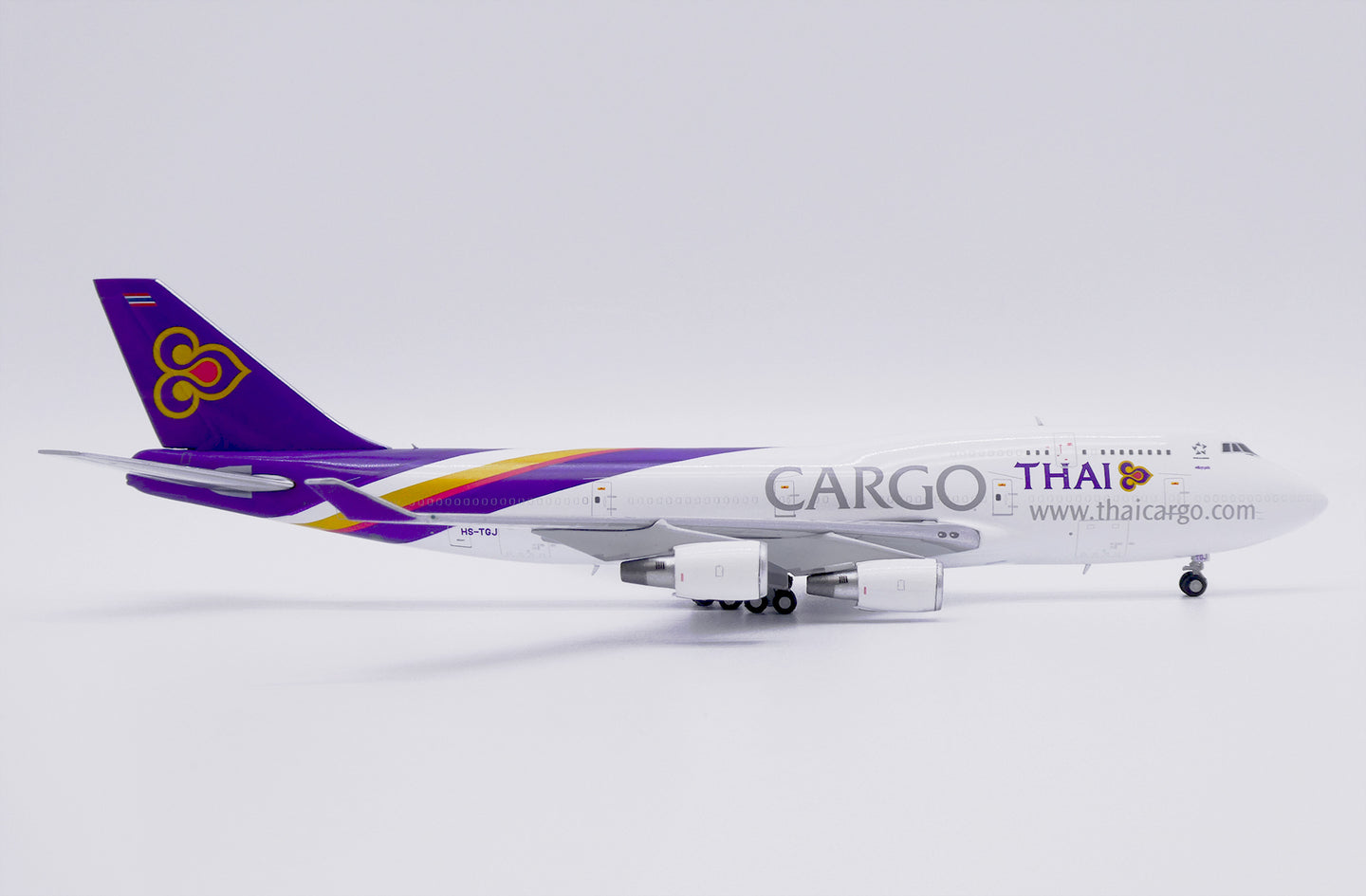 JC WINGS B747-400(BCF) THAI CARGO REG: HS-TGJ