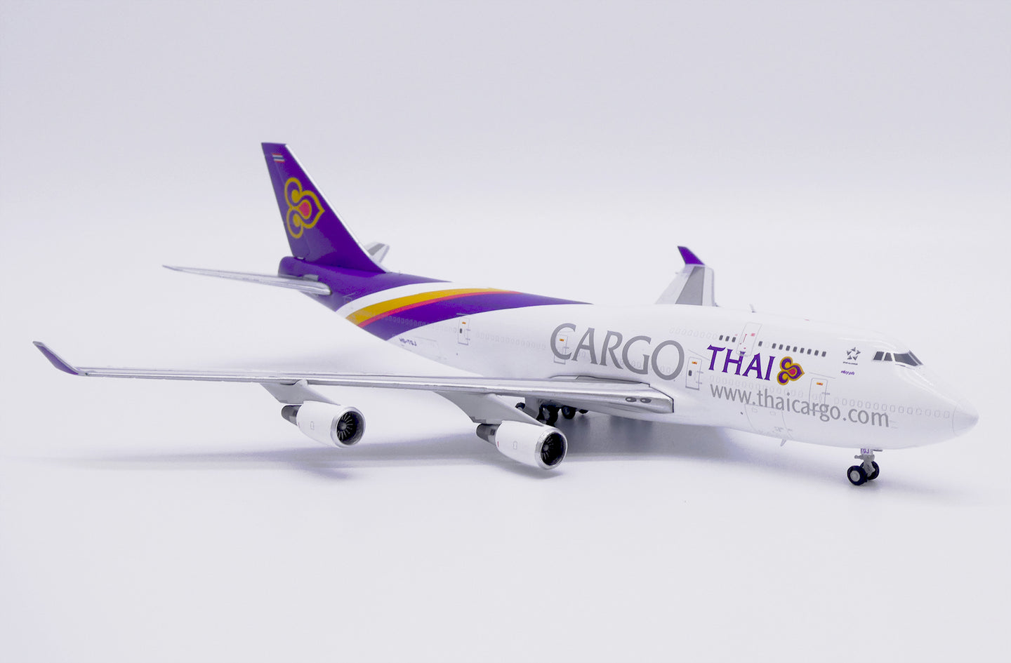 JC WINGS B747-400(BCF) THAI CARGO REG: HS-TGJ