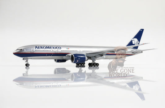 JC WINGS B777-200ER AEROMEXICO (POLISHED) (FLAPS DOWN) REG: N746AM