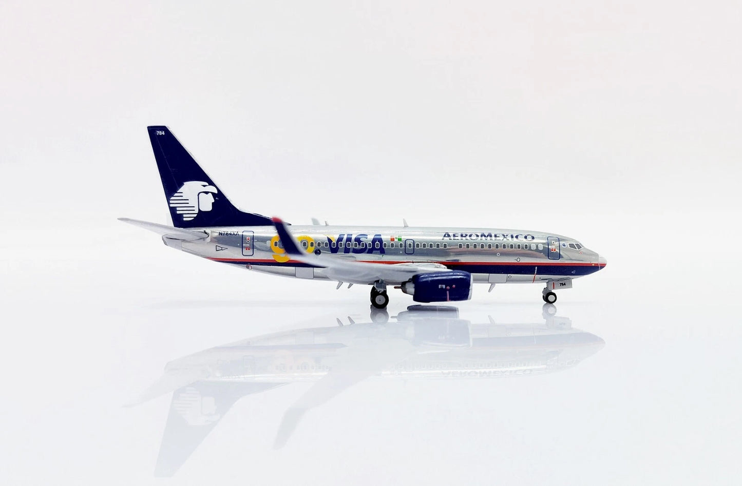 JC WINGS B737-700 AEROMEXICO GO VISA POLISHED REG: N784XA