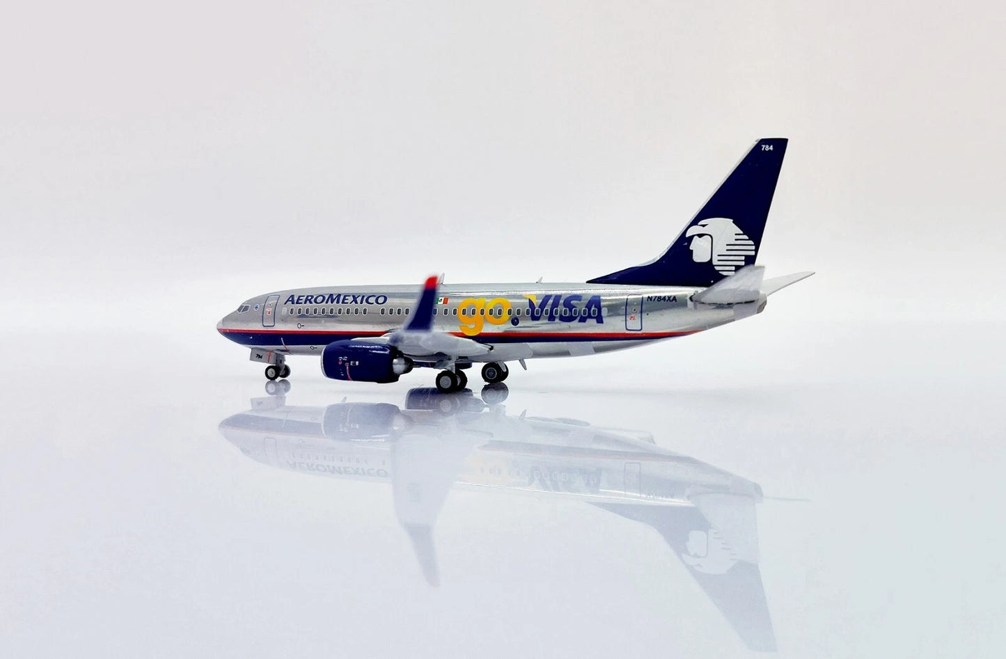 JC WINGS B737-700 AEROMEXICO GO VISA POLISHED REG: N784XA