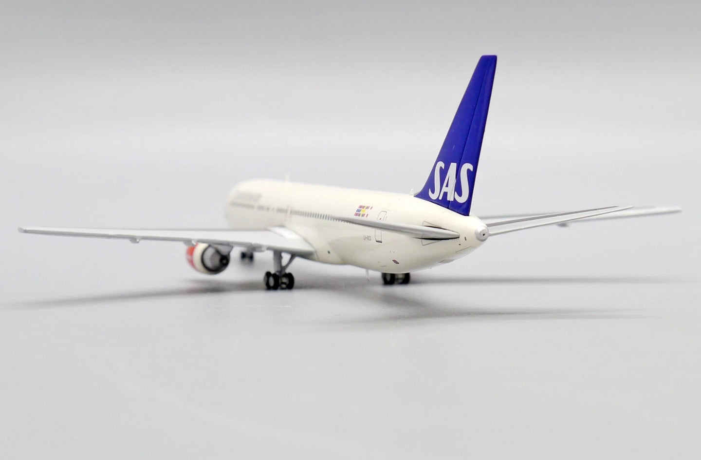 JCWINGS B767-300(ER) SCANDINAVIAN AIRLINES REG: LN-RCG