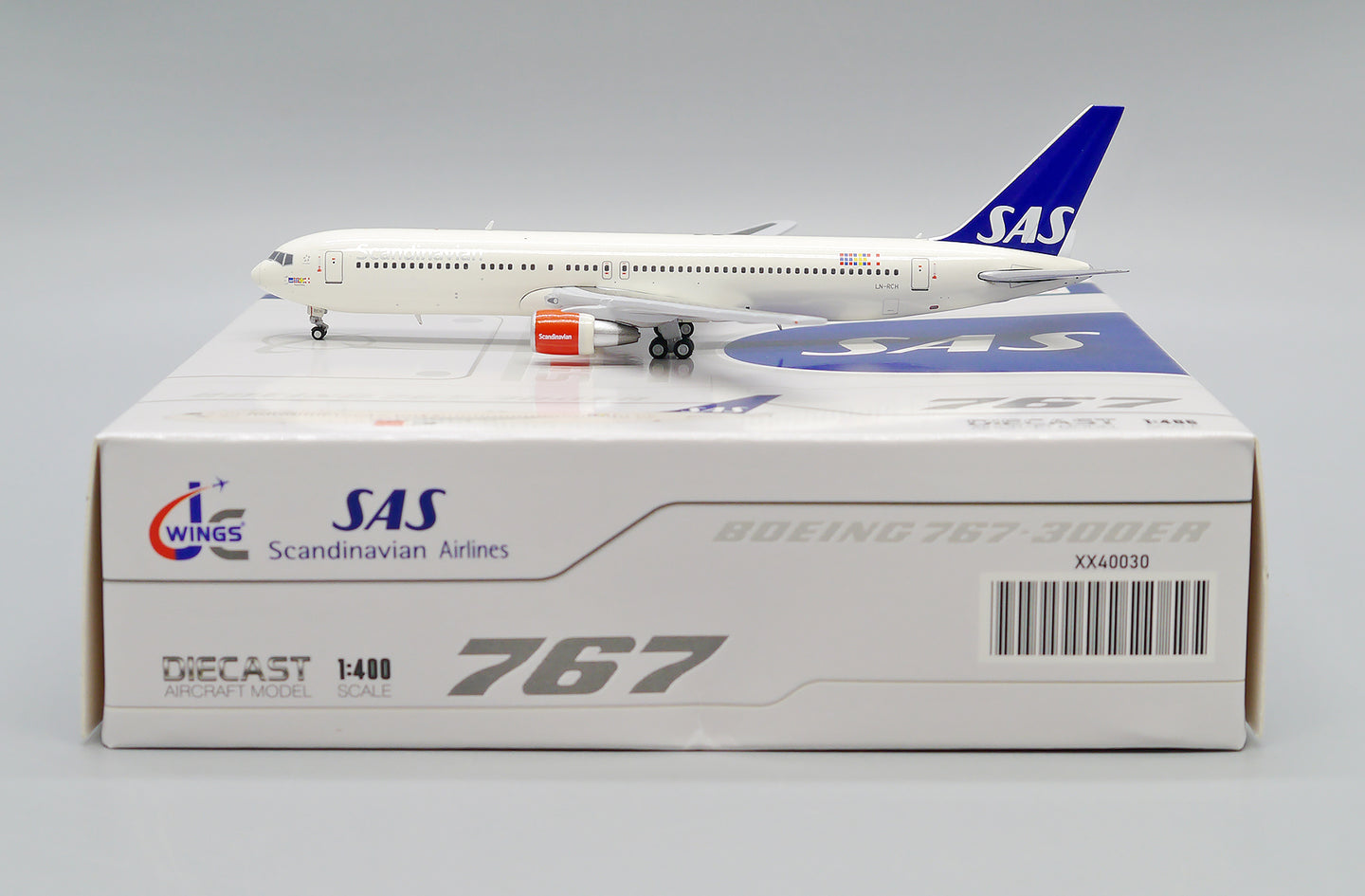 JC WINGS B767-300ER SAS SCANDINAVIAN AIRLINES REG: LN-RCH