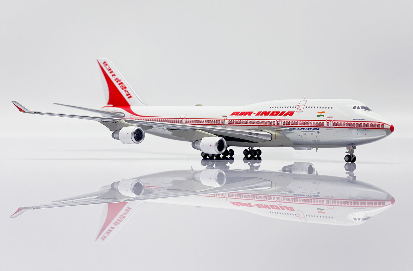 JC WINGS B747-400 AIR INDIA REG: VT-ESO