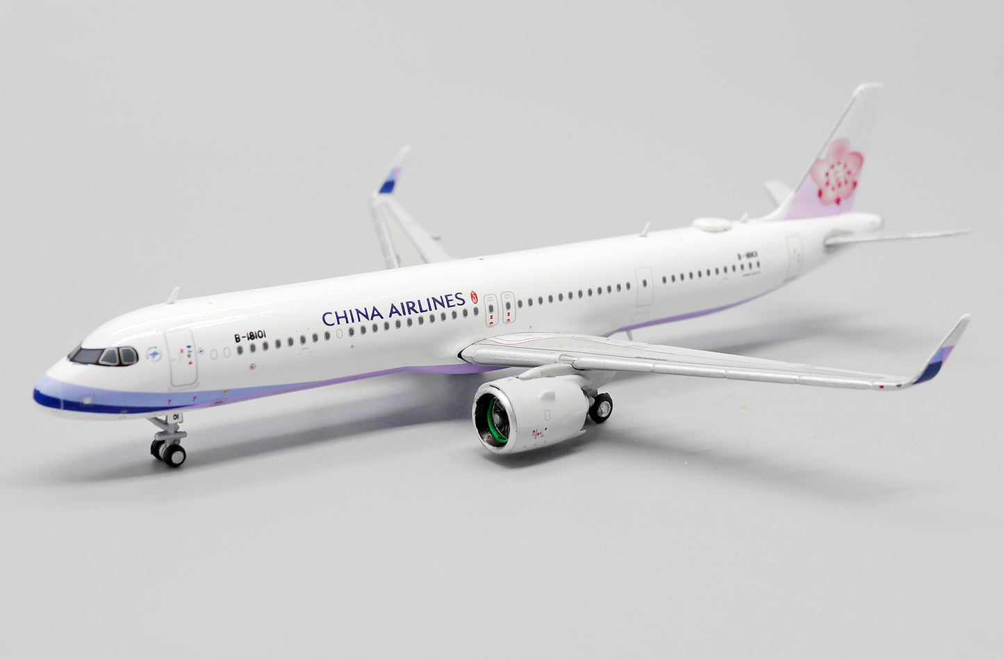 JC WINGS A321NEO CHINA AIRLINES REG: B-18101