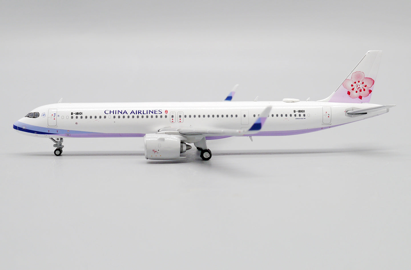 JC WINGS A321NEO CHINA AIRLINES REG: B-18101