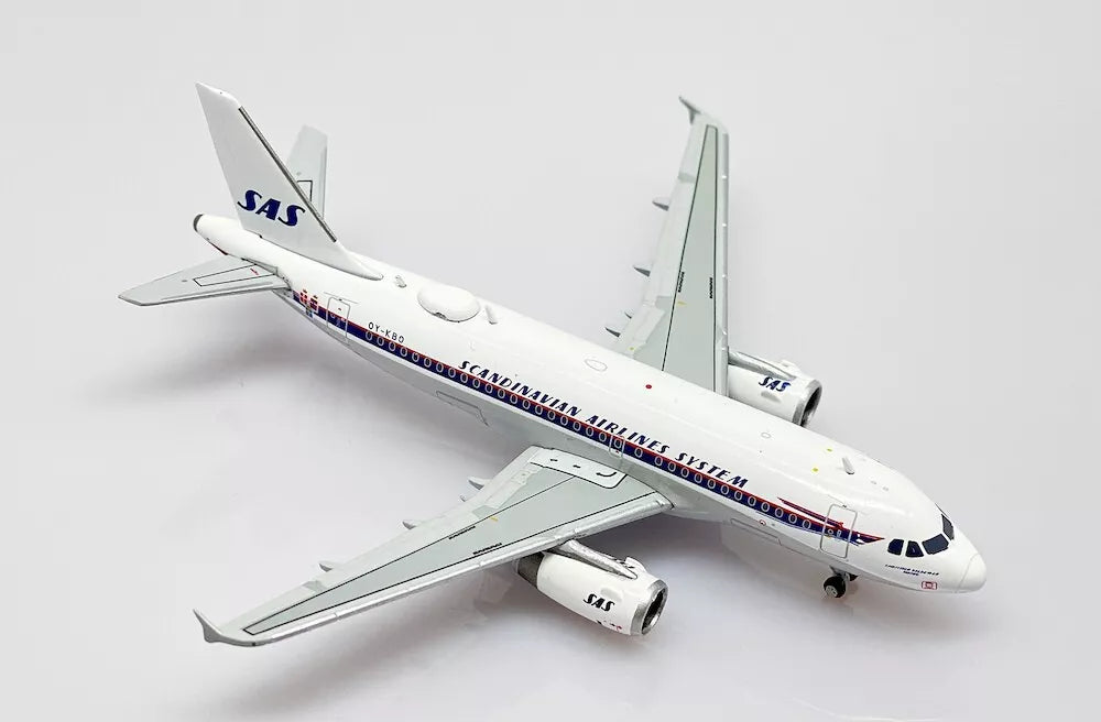 JC WINGS A319-100 SCANDINAVIAN AIRLINES (SAS) "RETRO LIVERY" REG: OY-KBO