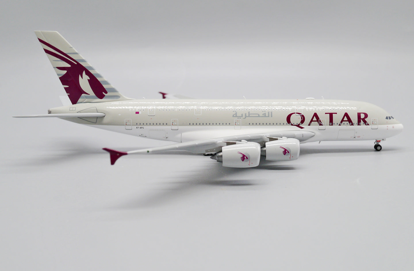 JCWINGS AIRBUS A380 QATAR AIRWAYS REG: A7-APG