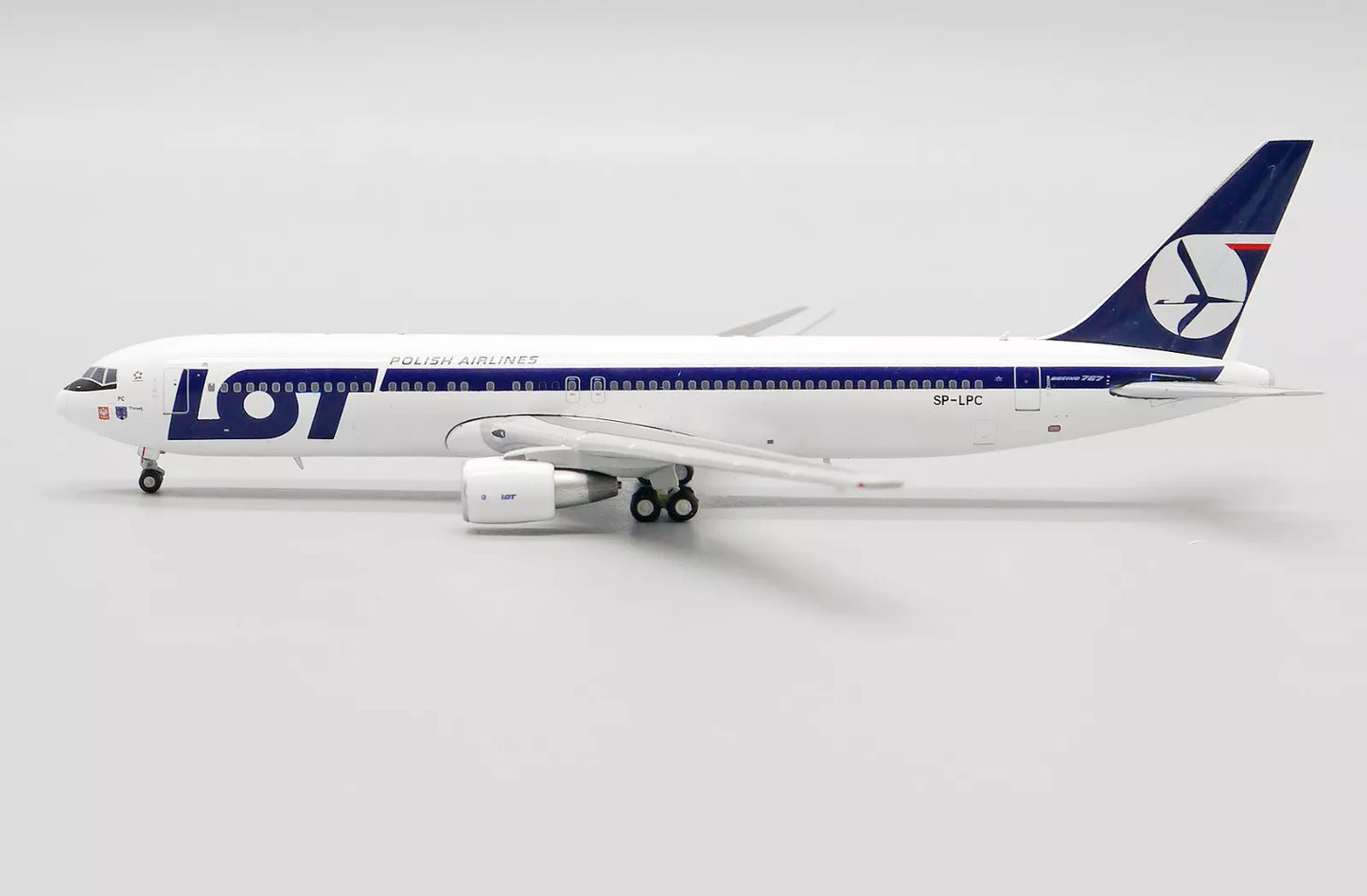 JC WINGS B767-300ER LOT POLISH AIRLINES "BELLY LANDING" REG: SP-LPC