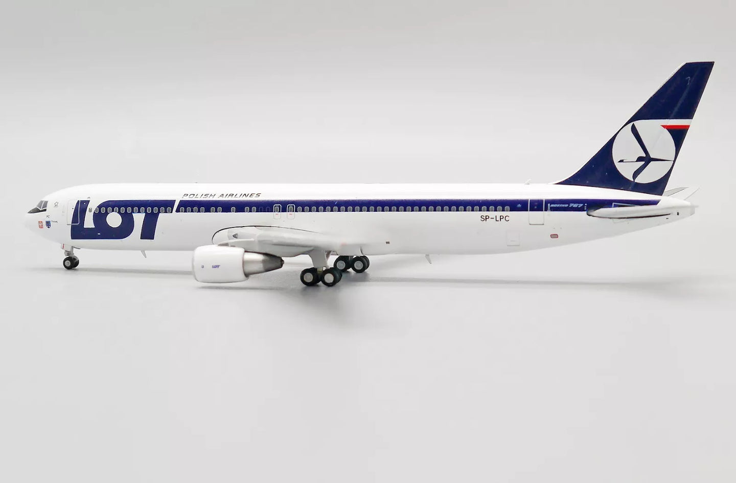 JC WINGS B767-300ER LOT POLISH AIRLINES "BELLY LANDING" REG: SP-LPC
