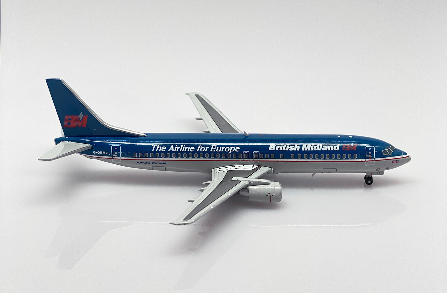 JC WINGS B737-400 BRITISH MIDLAND "THE AIRLINE FOR EUROPE" REG: G-OBMG