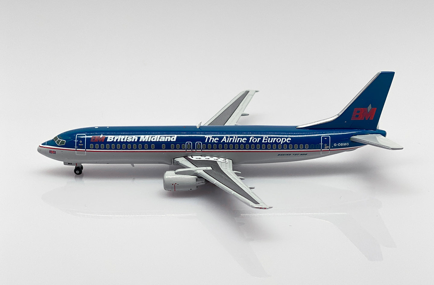 JC WINGS B737-400 BRITISH MIDLAND "THE AIRLINE FOR EUROPE" REG: G-OBMG