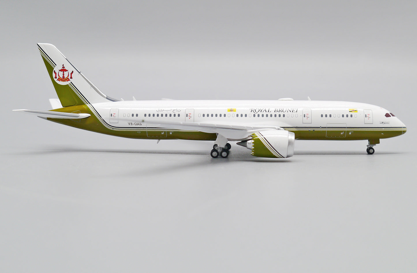 JCWINGS B787-8(BBJ) BRUNEI SULTANS FLIGHT REG: V8-OAS