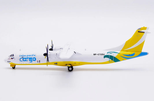 JC WINGS ATR72-500F CEBU PACIFIC CARGO REG: RP-C7252