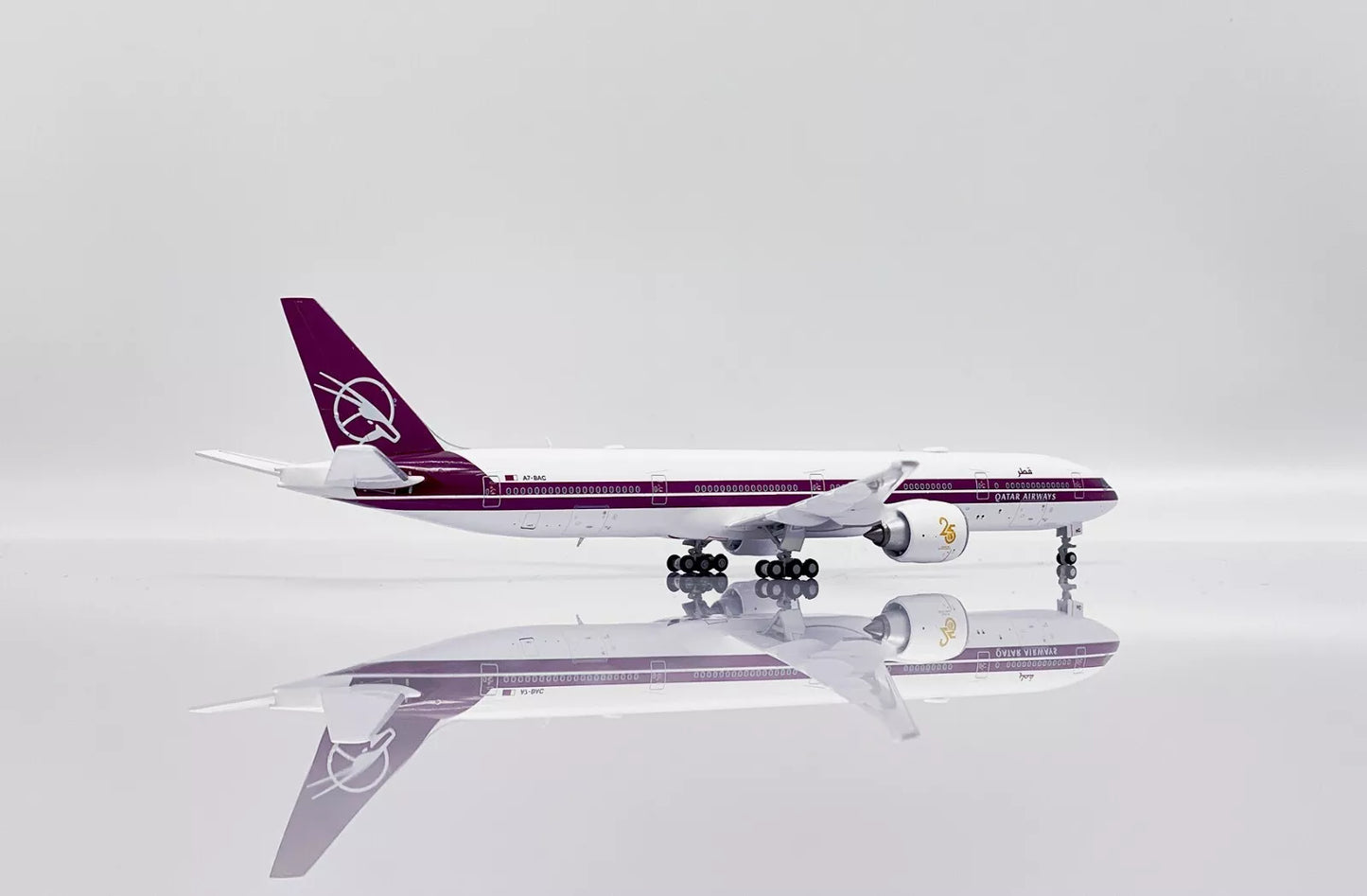 JCWINGS B777 QATAR AIRWAYS RETRO LIVERY REG: A7-BAC