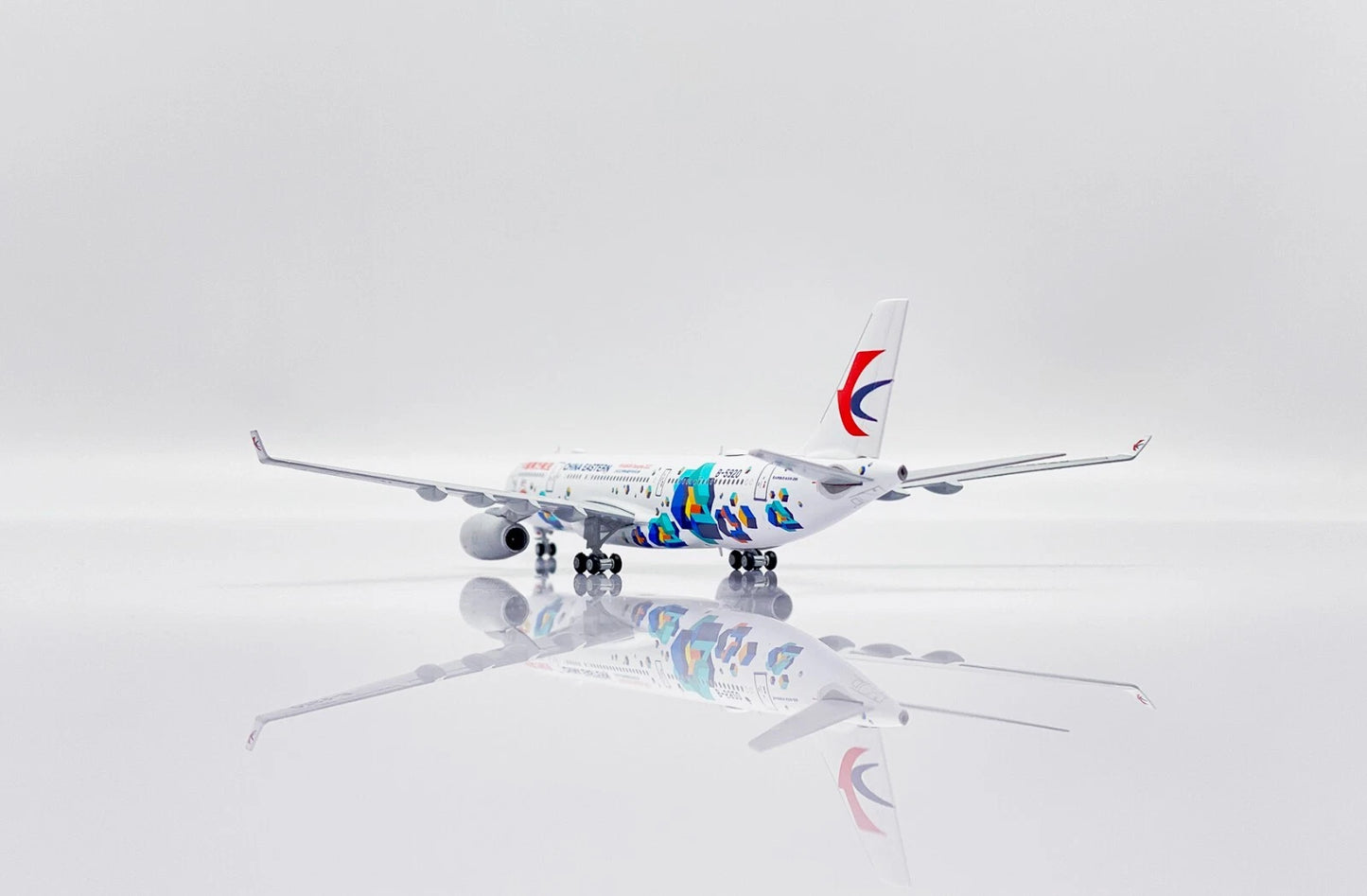 JC WINGS A330-200 CHINA EASTERN AIRLINES "WORLDSKILLS SHANGHAI 2022" REG: B-5920