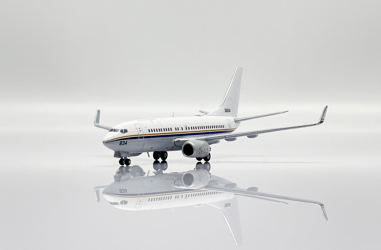 JC WINGS C-40A US NAVY CLIPPER REG: 165834