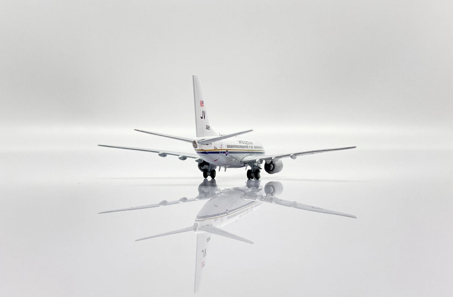 JC WINGS C-40A CLIPPER US NAVY REG: 165829