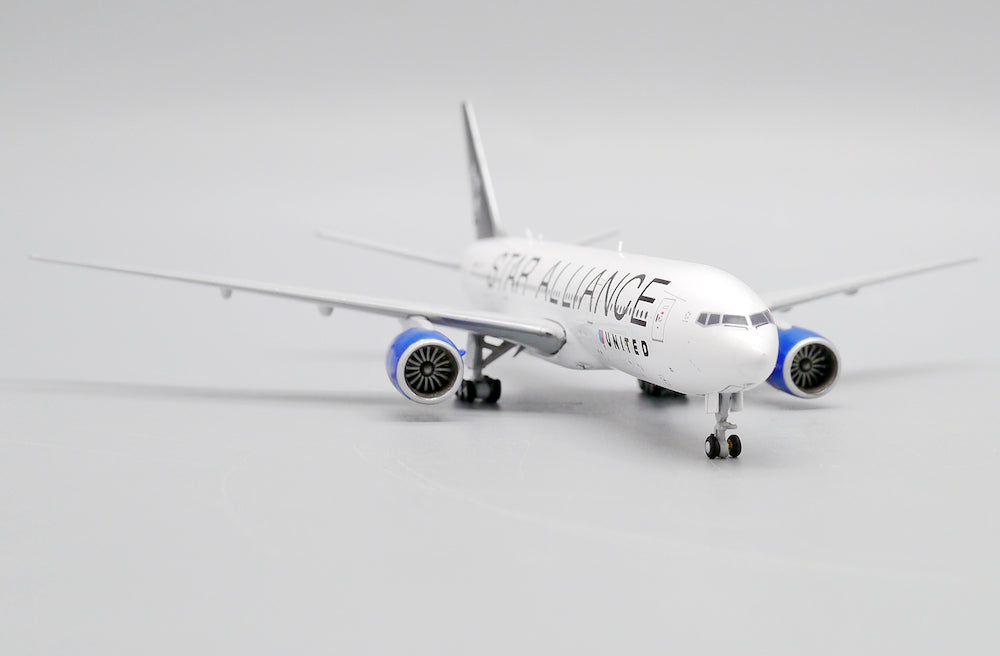 JC WINGS B777-200(ER) UNITED AIRLINES "STAR ALLIANCE LIVERY" REG: N218UA