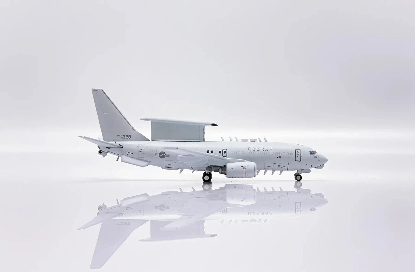 JC WINGS BOEING E-7A SOUTH KOREAN AIR FORCE REG: 65-328