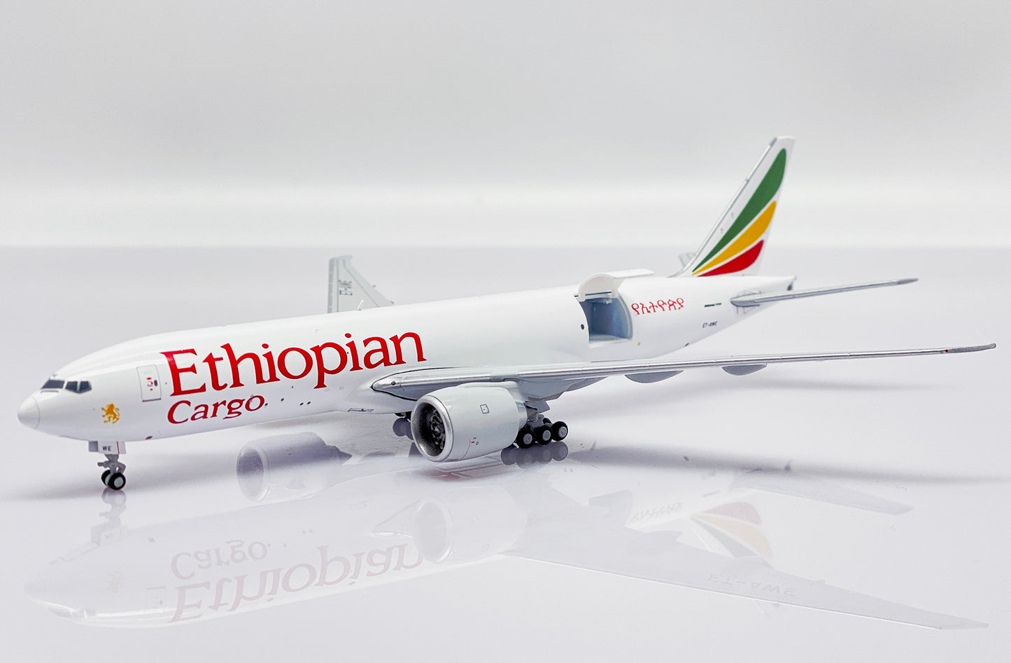 JC WINGS B777F ETHIOPIAN CARGO  REG: ET-AWE