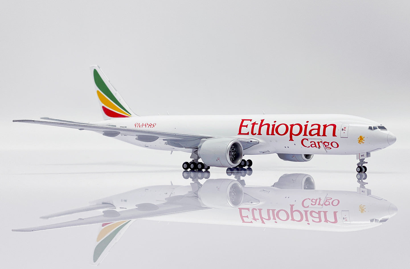 JC WINGS B777F ETHIOPIAN CARGO  REG: ET-AWE