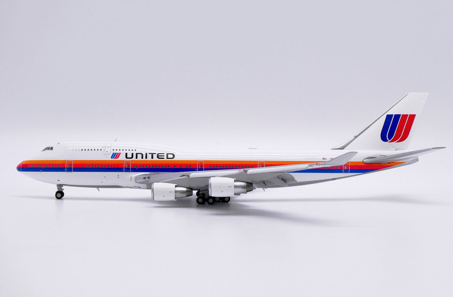 JC WINGS B747-400 UNITED AIRLINES SAUL BASS REG: N185UA