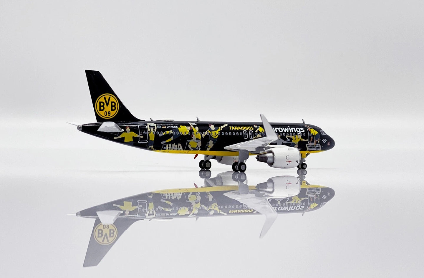 JC WINGS A320 EUROWINGS "FANAIRBUS" REG: D-AEWM