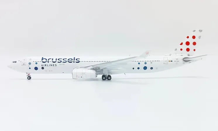 JCWINGS AIRBUS A330-300 BRUSSELS AIRLINES REG: OO-SFX