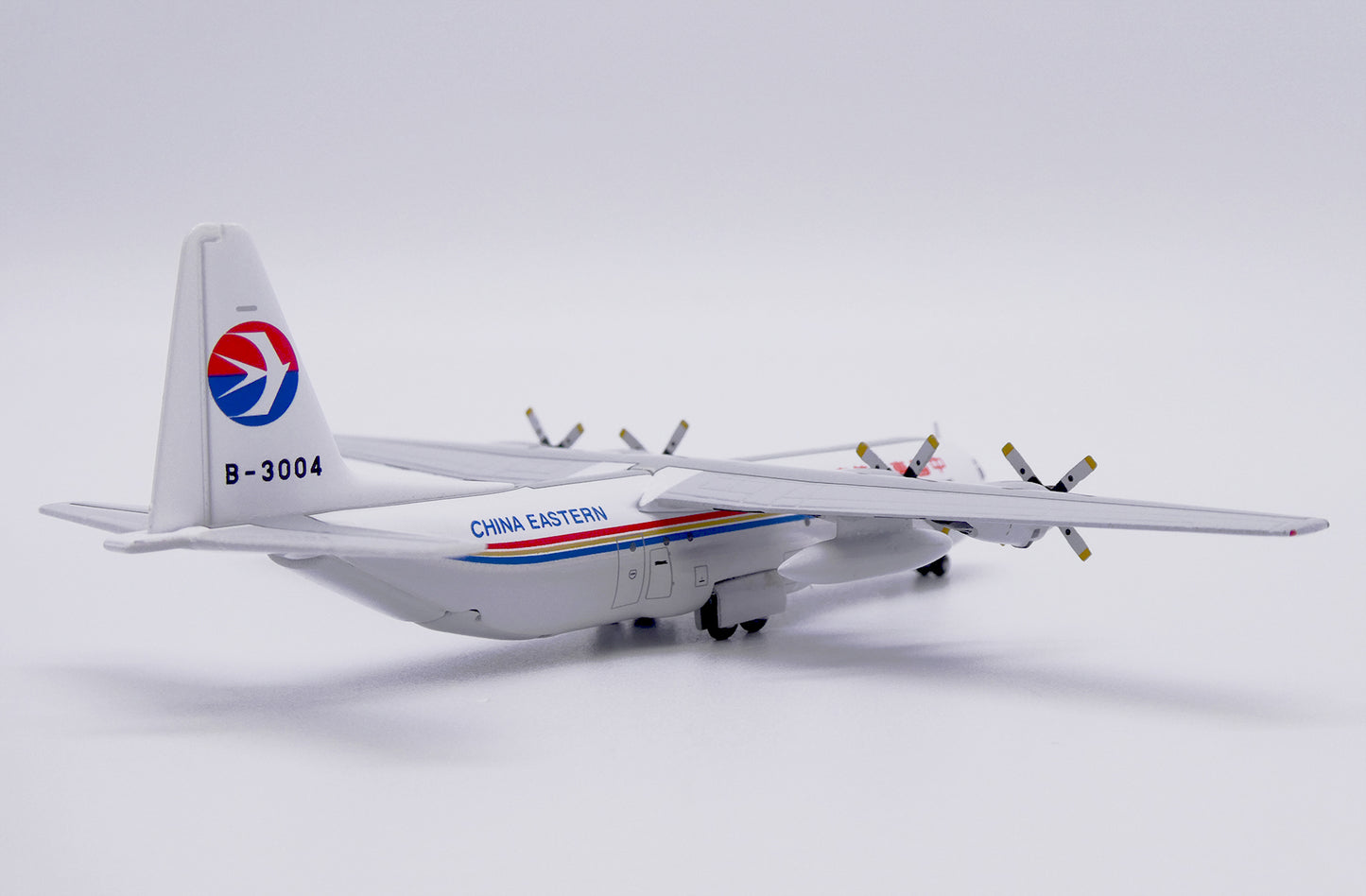 JC WINGS L-100-30 CHINA EASTERN AIRLINES REG: B-3004