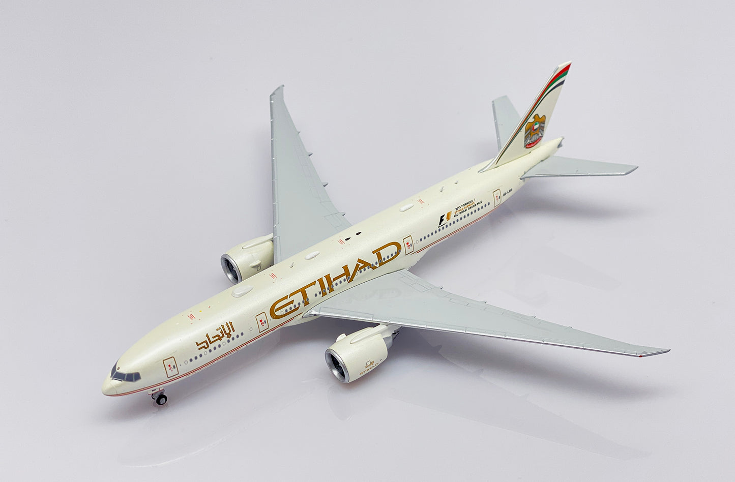 JC WINGS B777-200LR 2015 ETIHAD AIRWAYS "FORMULA 1" REG: A6-LRD