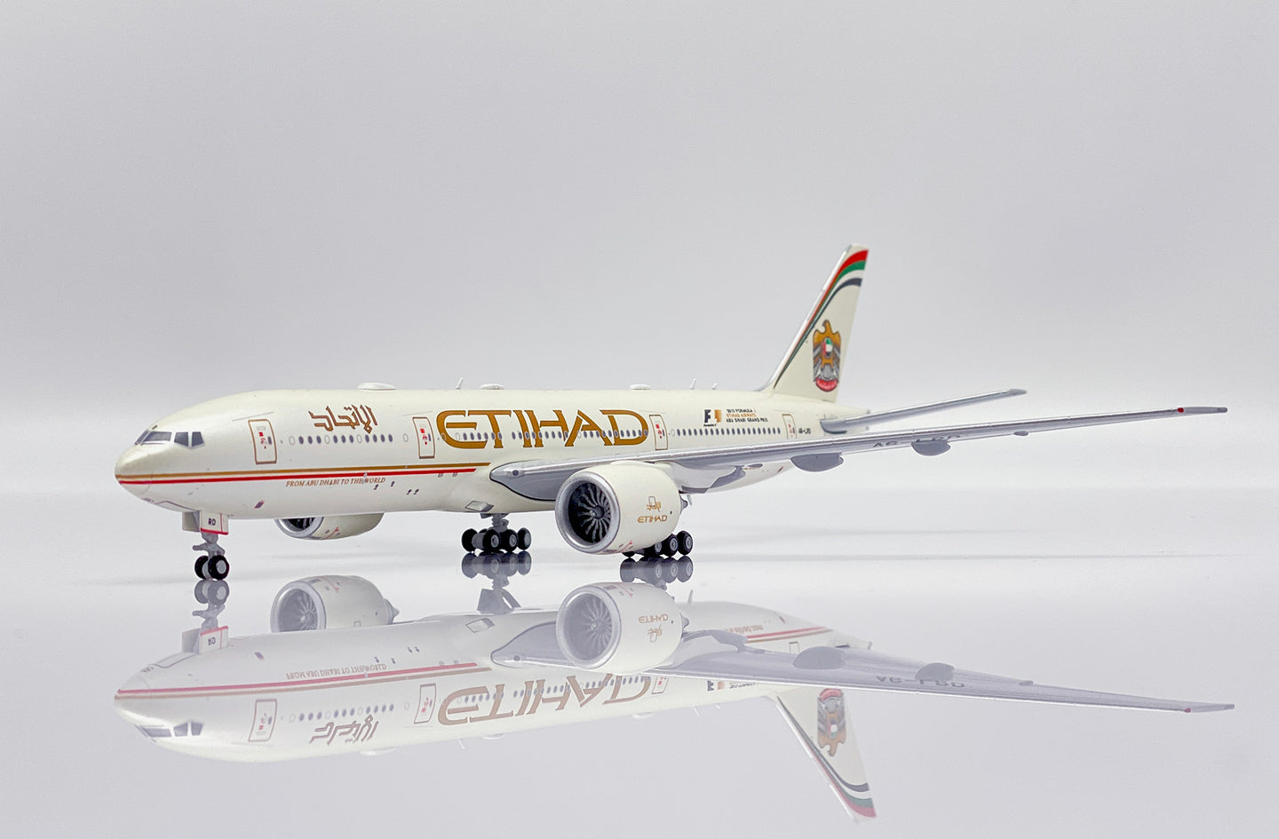 JC WINGS B777-200LR 2015 ETIHAD AIRWAYS "FORMULA 1" REG: A6-LRD
