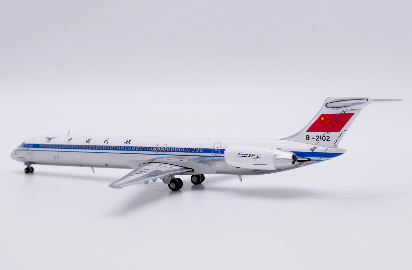 JC WINGS  MD-82 CAAC POLISHED REG: B-2102