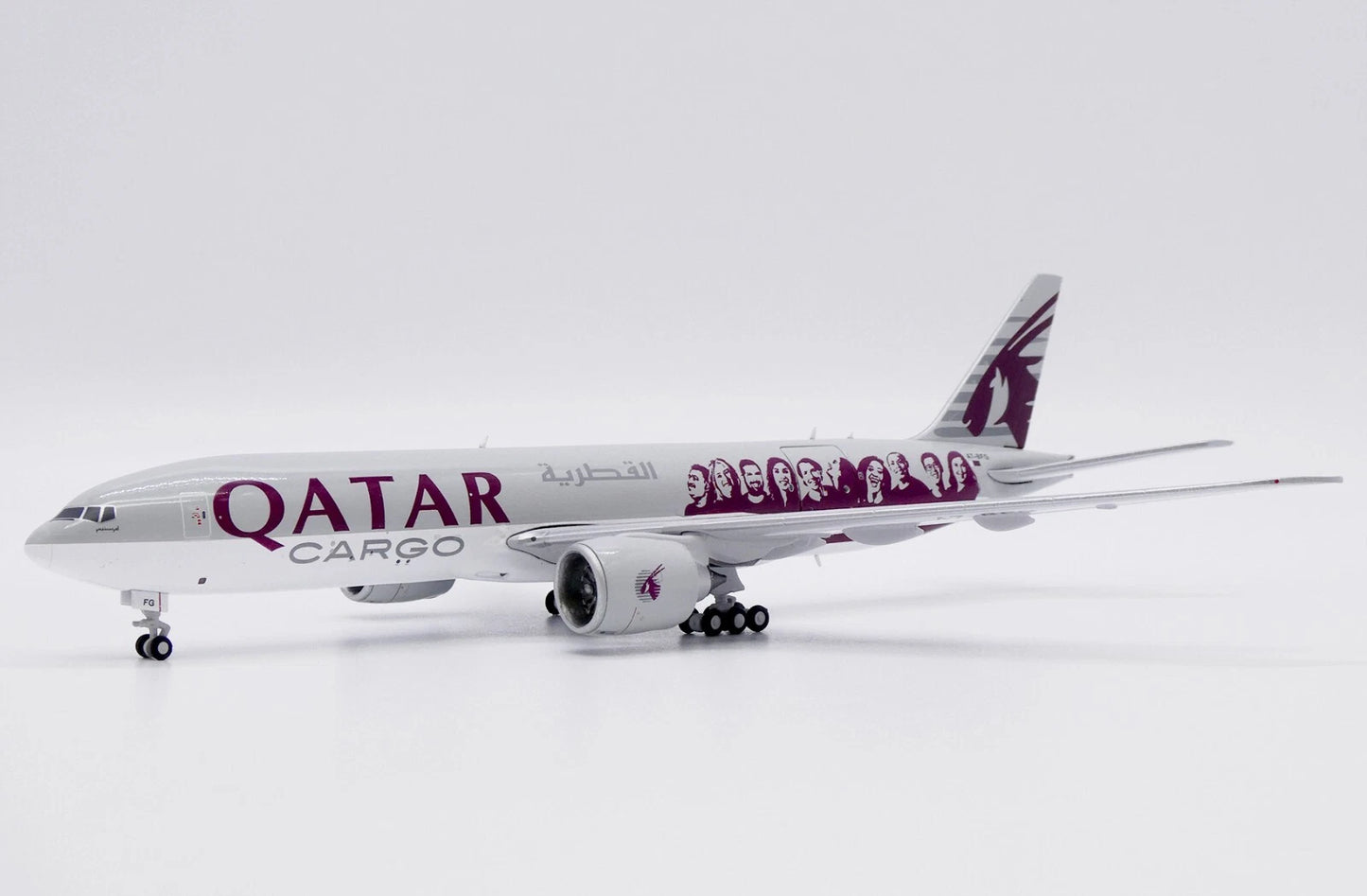 JCWINGS B777-200LRF QATAR CARGO "MOVED BY PEOPLE" REG: A7-BFG