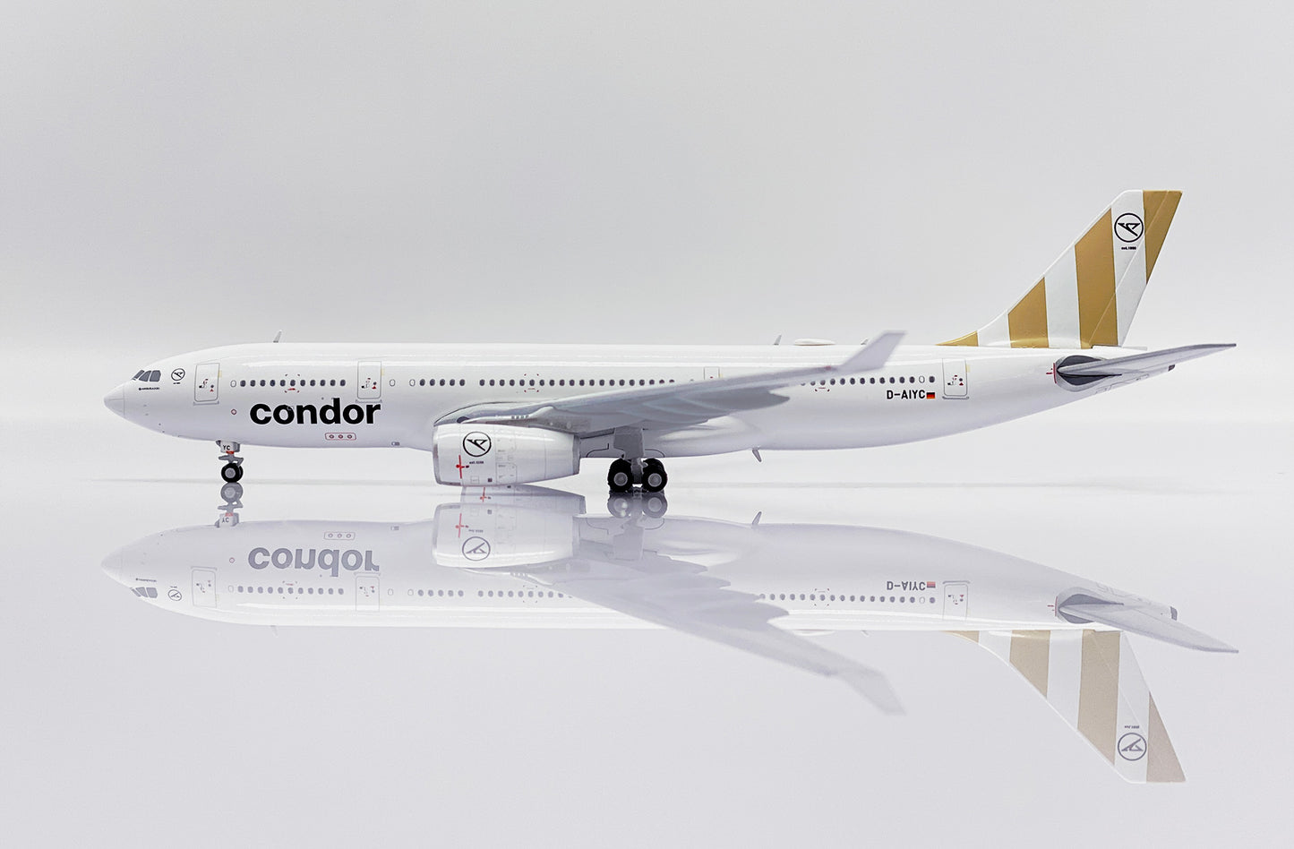 JC WINGS A330-200 CONDOR REG: D-AIYC