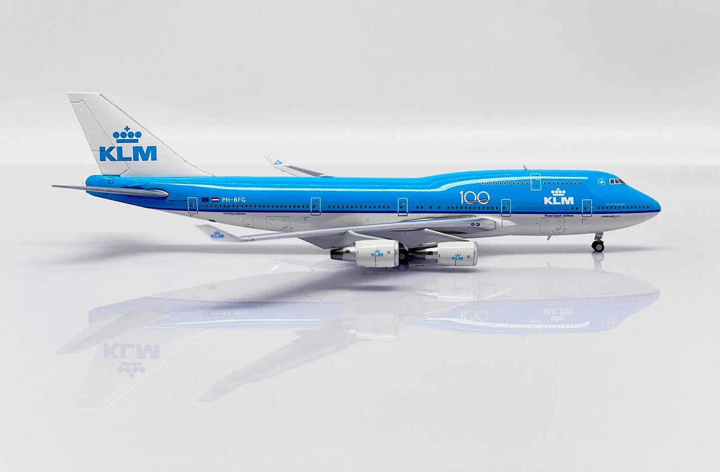 JC WINGS B747-400 100 KLM ROYAL DUTCH AIRLINES REG: PH-BFG
