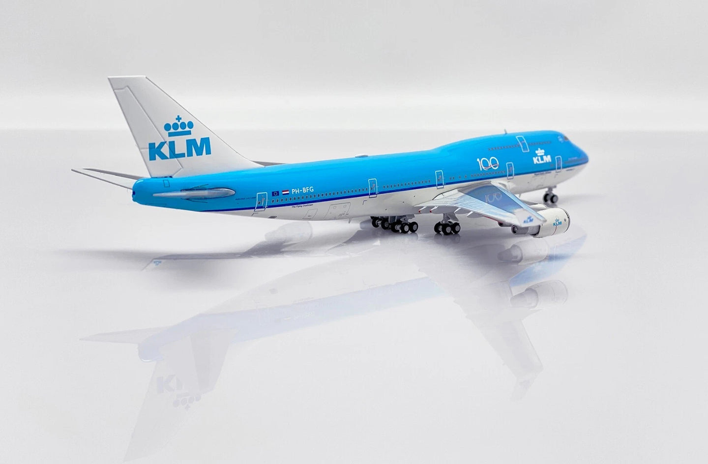 JC WINGS B747-400 100 KLM ROYAL DUTCH AIRLINES REG: PH-BFG
