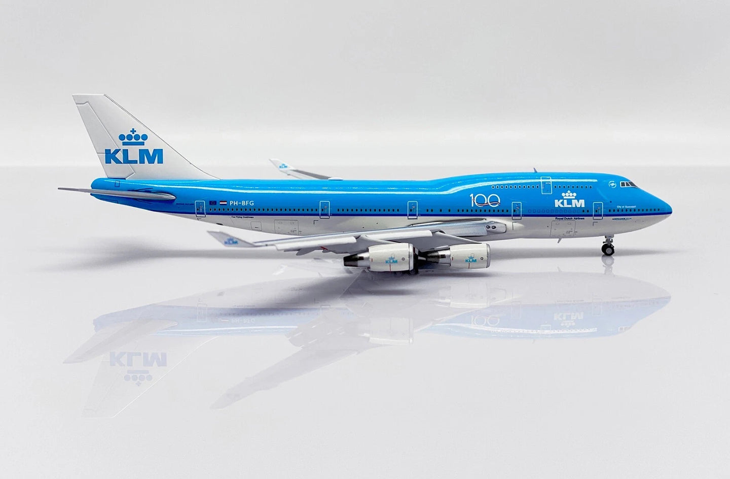 JC WINGS B747-400 100 KLM ROYAL DUTCH AIRLINES REG: PH-BFG