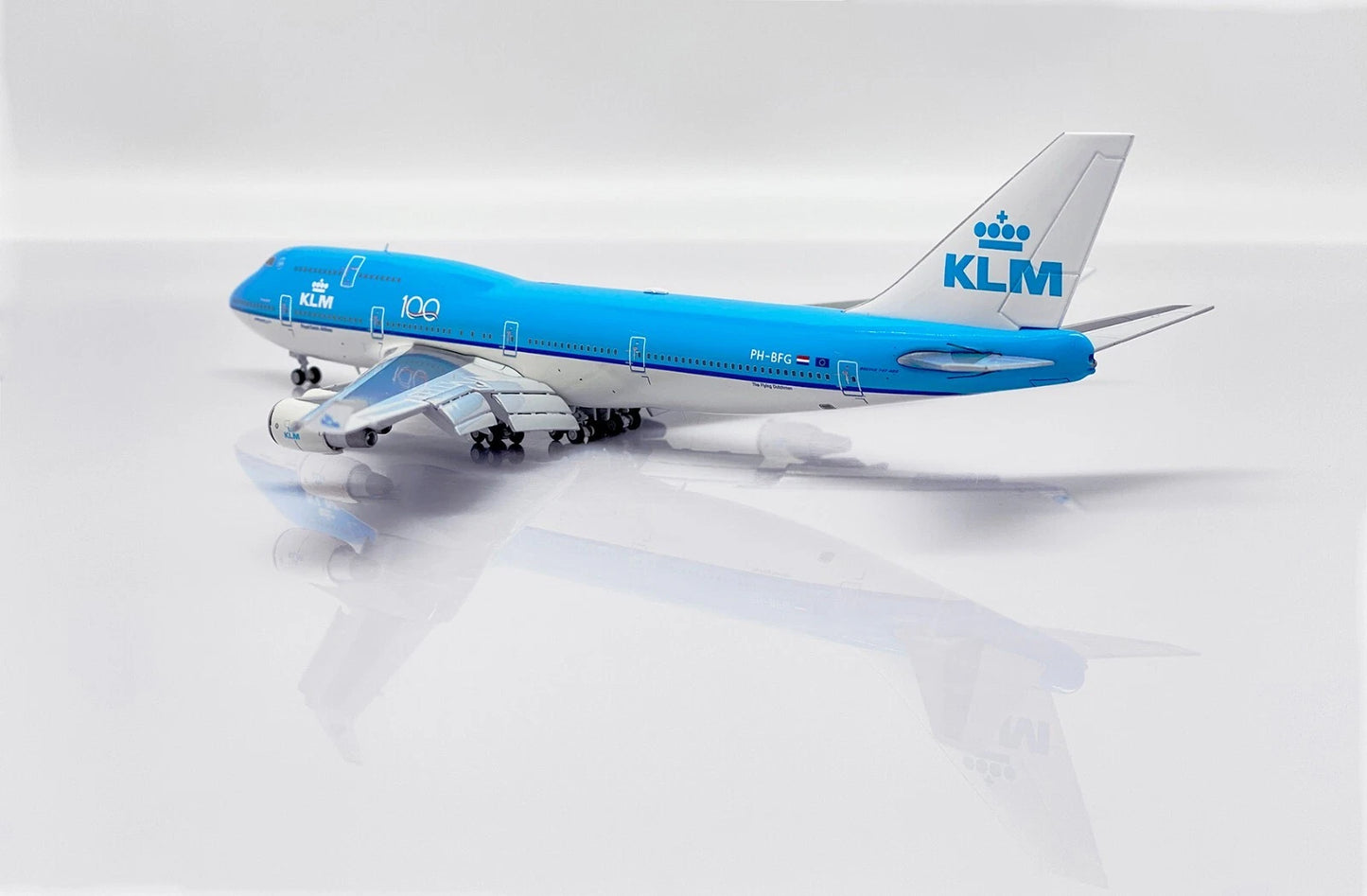 JC WINGS B747-400 100 KLM ROYAL DUTCH AIRLINES REG: PH-BFG