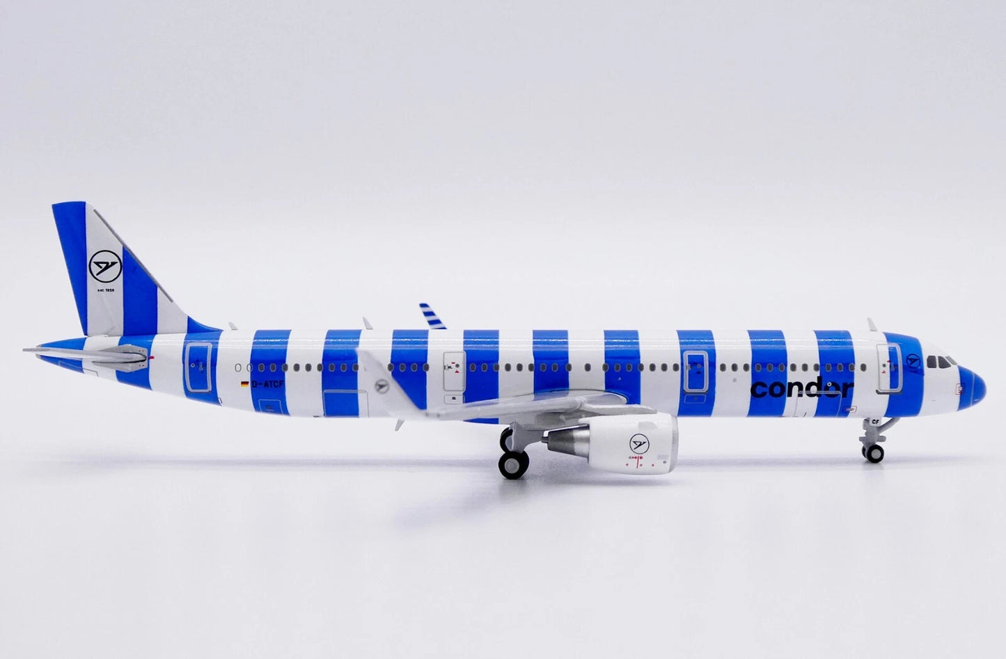 JC WINGS A321 CONDOR "BLUE SEA" REG: D-ATCF