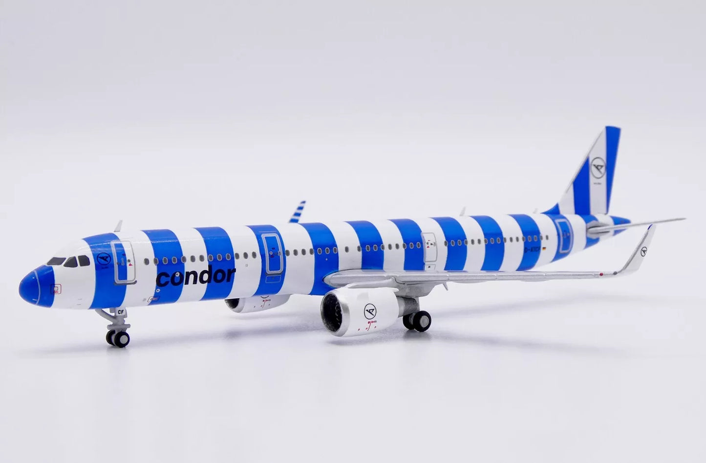 JC WINGS A321 CONDOR "BLUE SEA" REG: D-ATCF