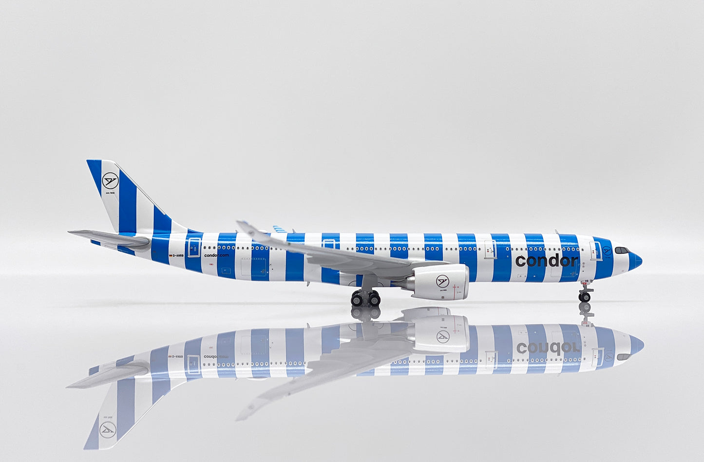 JC WINGS A330-900NEO CONDOR "CONDOR SEA" REG: D-ANRB