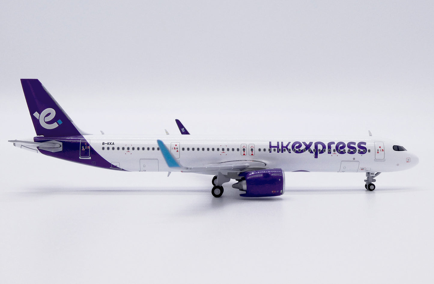 JCWINGS A321NEO HK EXPRESS REG: B-KKA