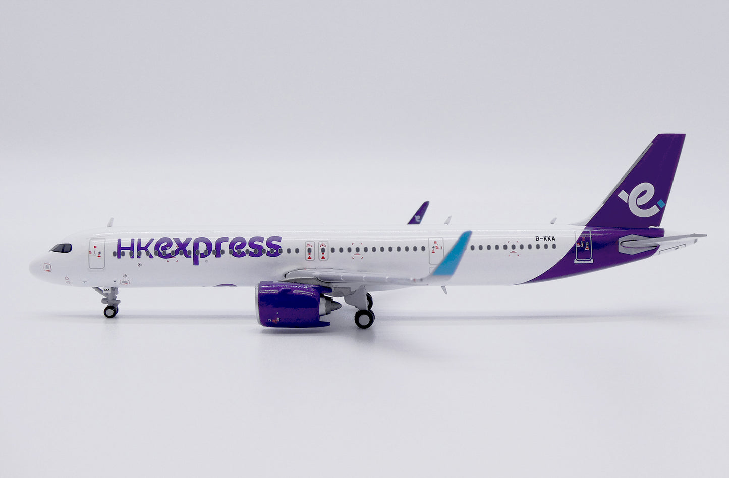 JCWINGS A321NEO HK EXPRESS REG: B-KKA