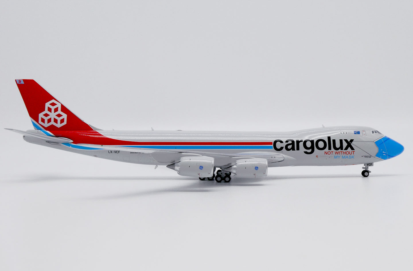JC WINGS B747-8F CARGOLUX "NOT WITHOUT MY MASK" REG: LX-VCF