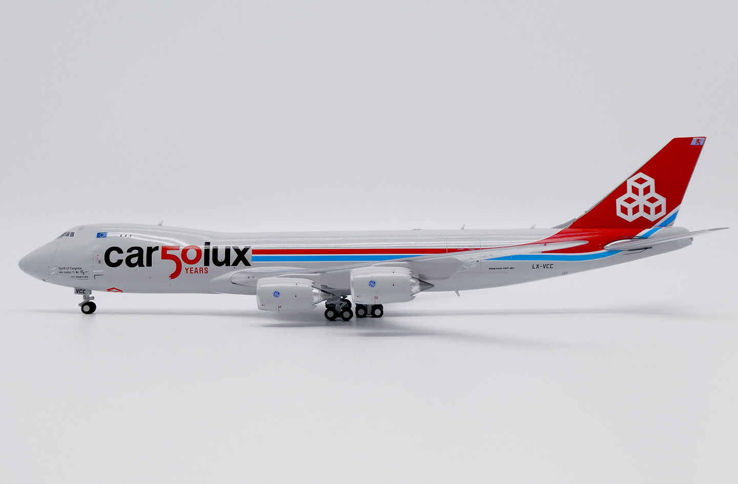 JC WINGS B747-8F CARGOLUX CAR50LUX REG: LX-VCC