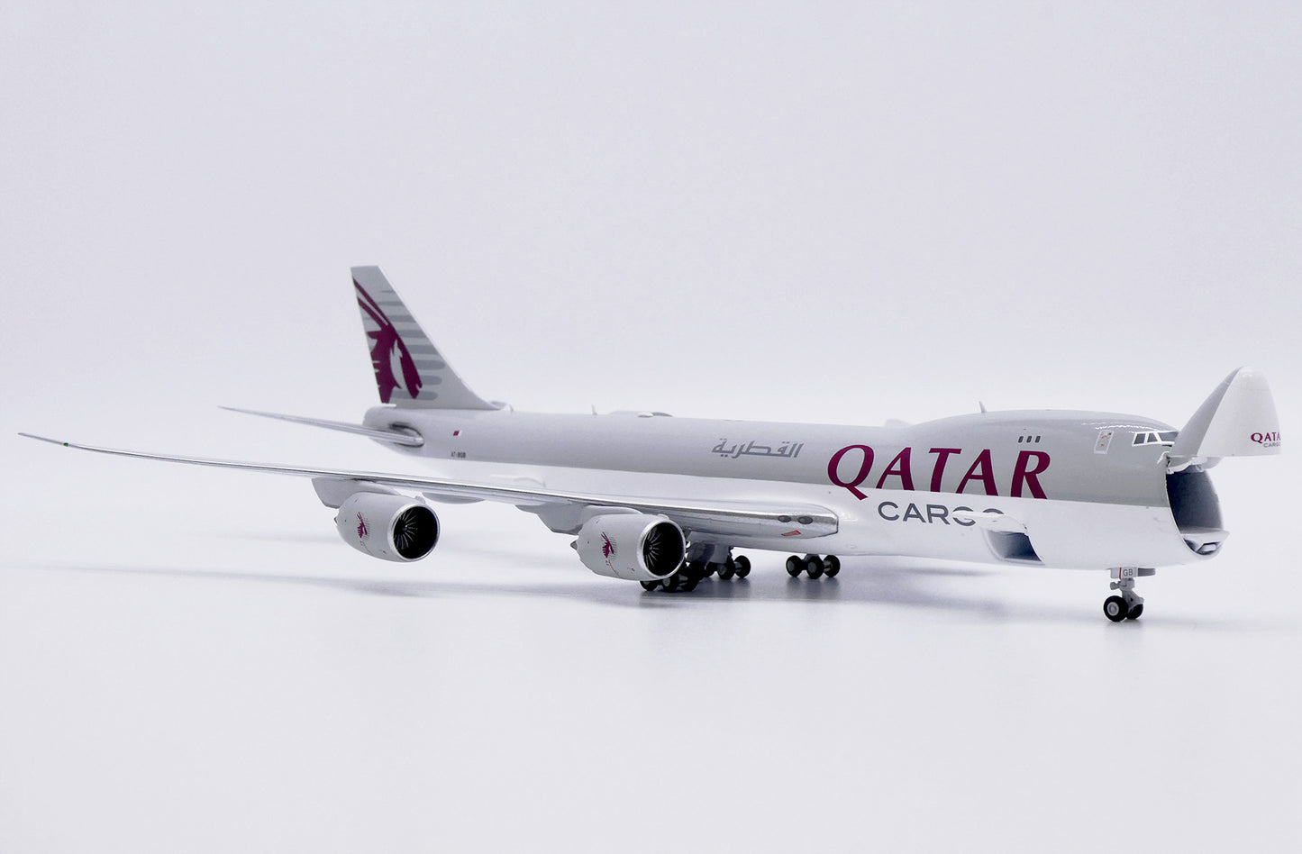 JC WINGS B747-8F QATAR AIRWAYS CARGO (INTERACTIVE SERIES) REG: A7-BGB