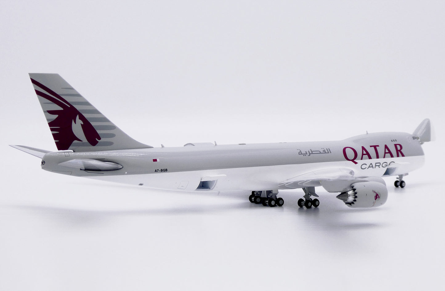 JC WINGS B747-8F QATAR AIRWAYS CARGO (INTERACTIVE SERIES) REG: A7-BGB