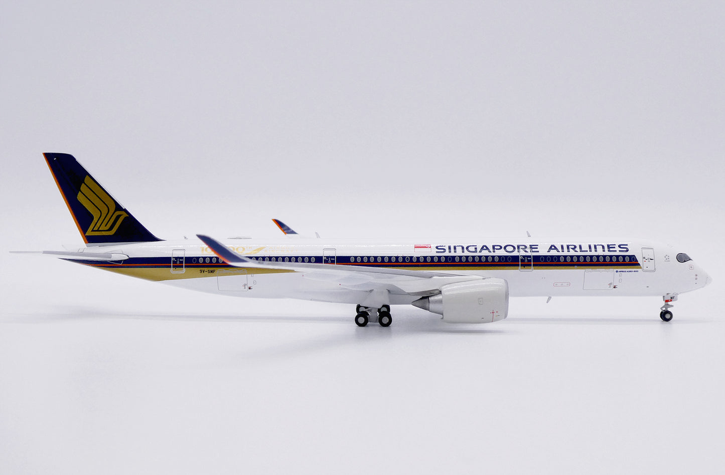 JC WINGS A350-900XWB SINGAPORE AIRLINES "10000TH AIRBUS AIRCRAFT" REG: 9V-SMF