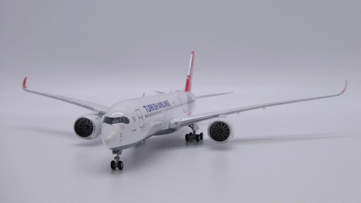 JC WINGS A350-900XWB TURKISH AIRLINES "400TH AIRCRAFT" REG: TC-LGH